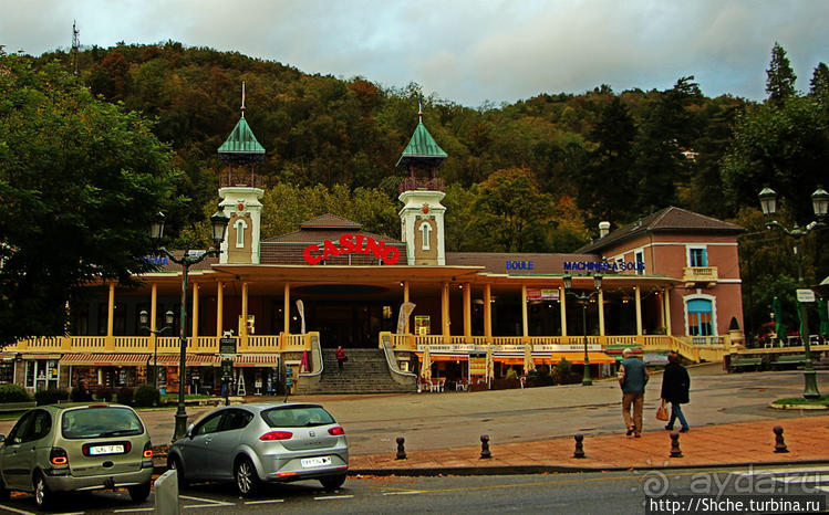 "Что за станция такая?"... Курорт во французских Пиринеях