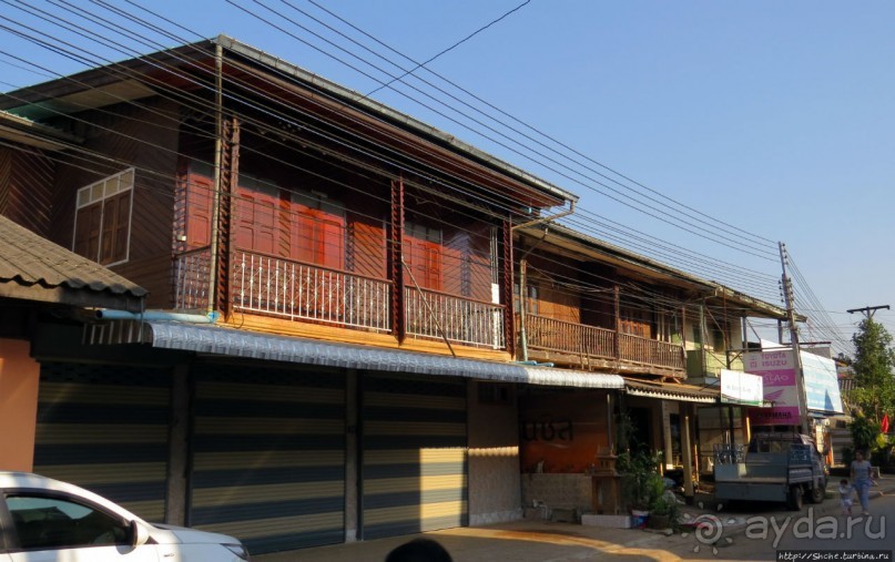 Хуэйсай — городок маленьких отелей, кафешек и прачечных