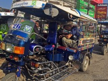 Хуэйсай — городок маленьких отелей, кафешек и прачечных