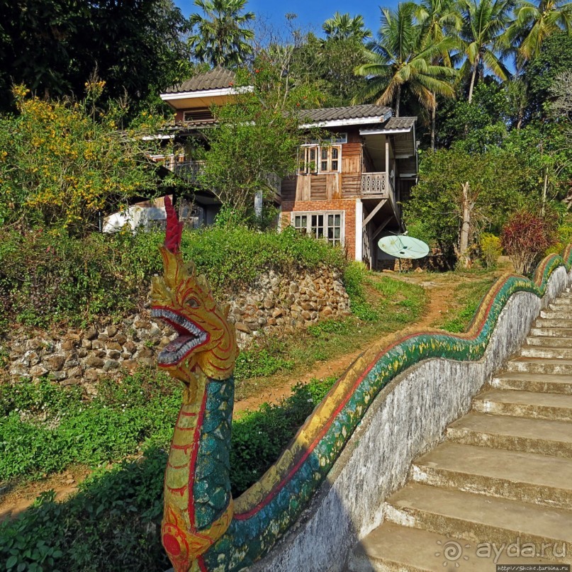 Хуэйсай — городок маленьких отелей, кафешек и прачечных