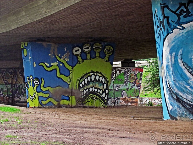 Тоже является частью искусства