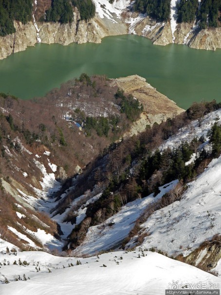 Плотина на реке Куробе — самая высокая плотина Японии