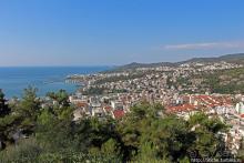 Кавала — старинный город на море, но не курорт. Знакомство