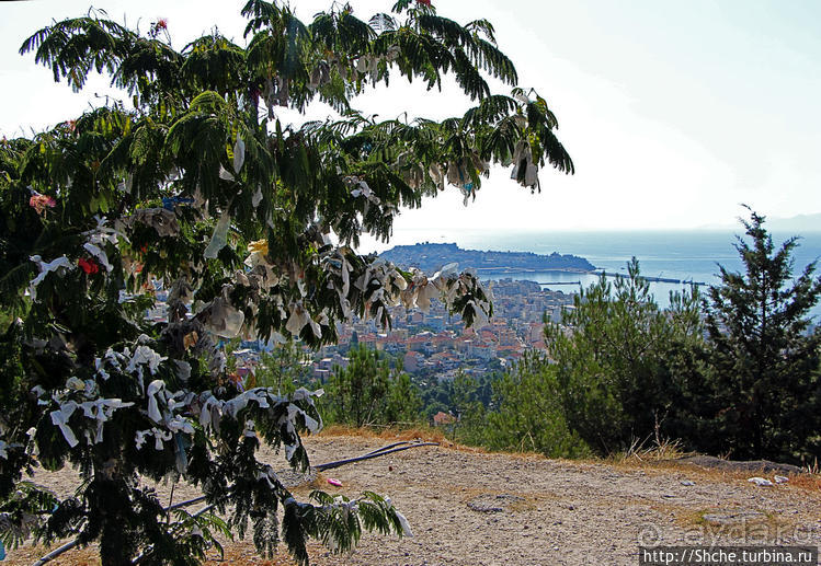 Кавала — старинный город на море, но не курорт. Знакомство