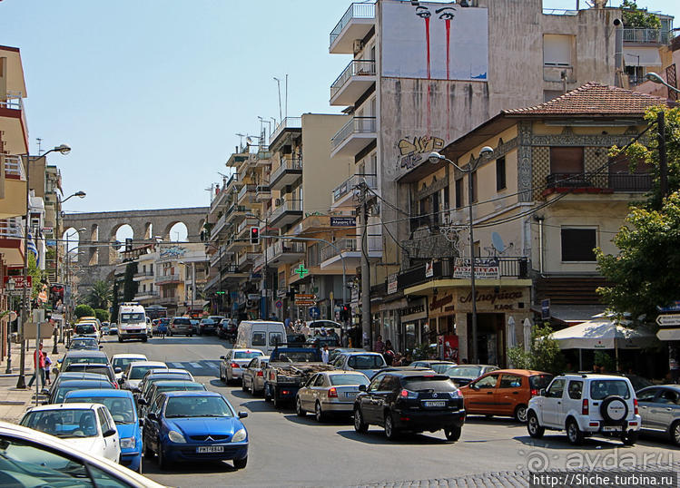 Кавала — старинный город на море, но не курорт. Знакомство