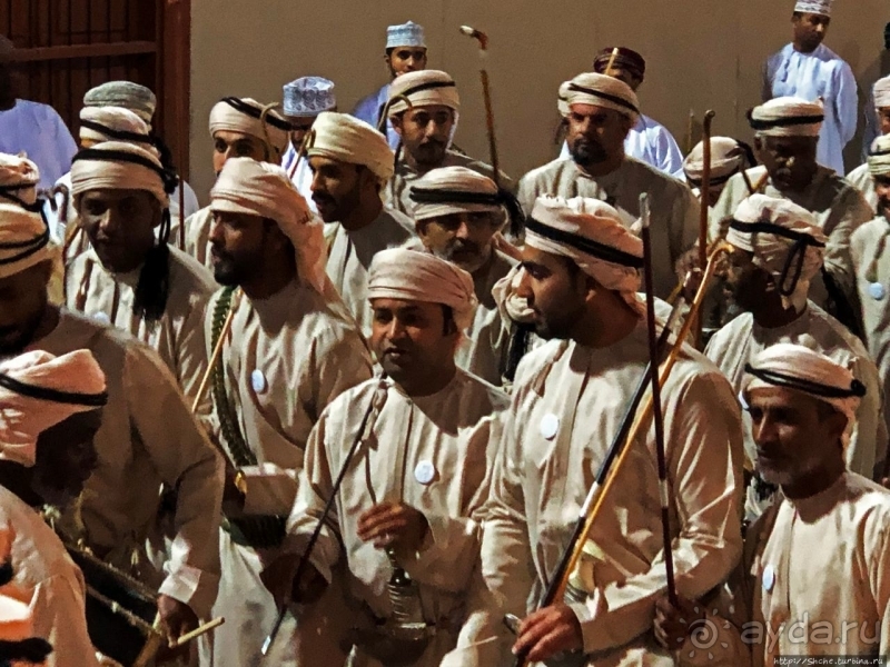 Этнографический Muscat Festival в пригороде столицы Омана