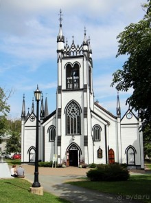 Фольклорный фестиваль в стенах англиканской церкви Канады