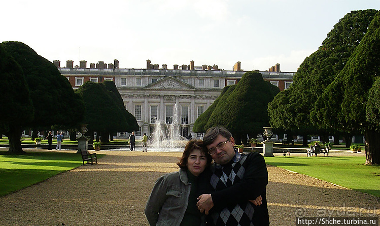 Дворец Хэмптон Корт — любимая загородная резиденция королей