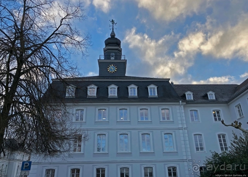 Schloßplatz — административный центр Саарбрюккена