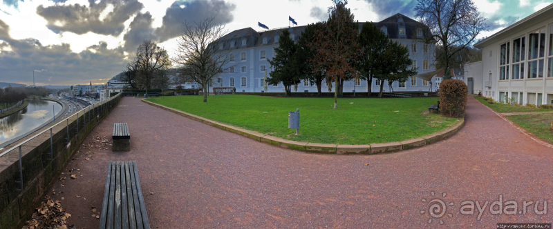 Schloßplatz — административный центр Саарбрюккена