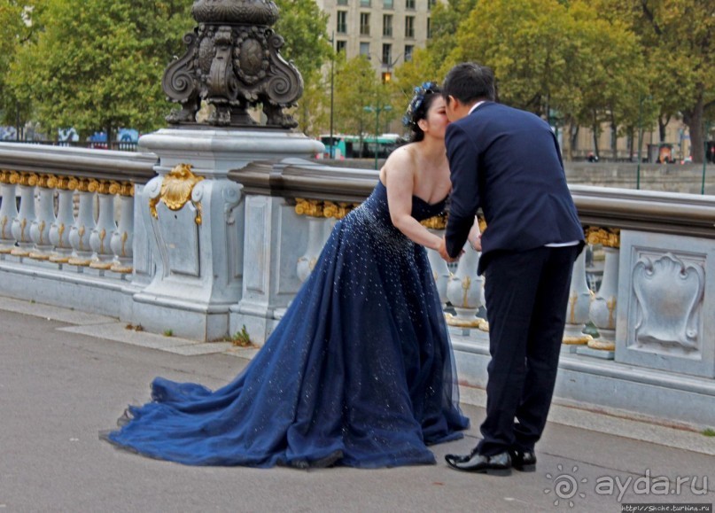 Люблю рассматривать чужих невест... Китаянки на Сене