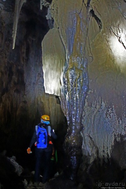 Полые скалы Вьетнама: Hang Kim — 2 км пролазов и заплывов