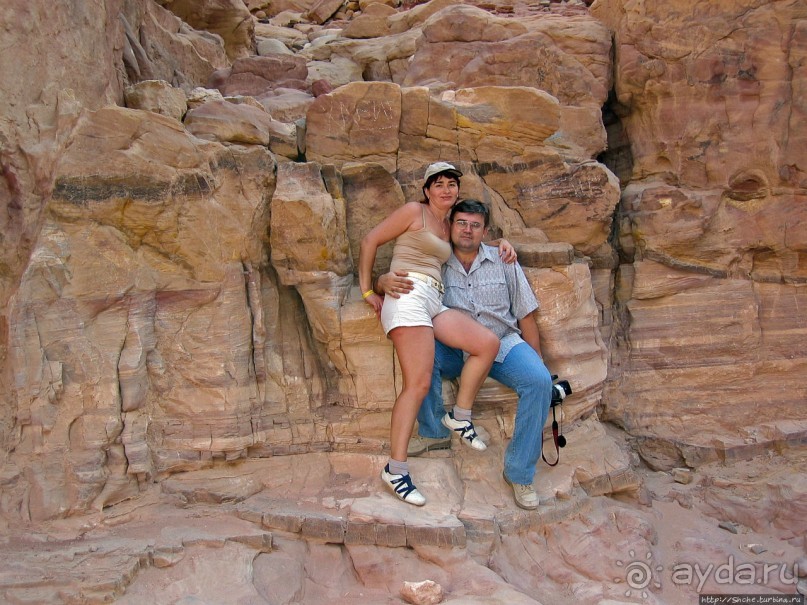 Выкрутасы природы: цветной каньон в Синайской пустыне