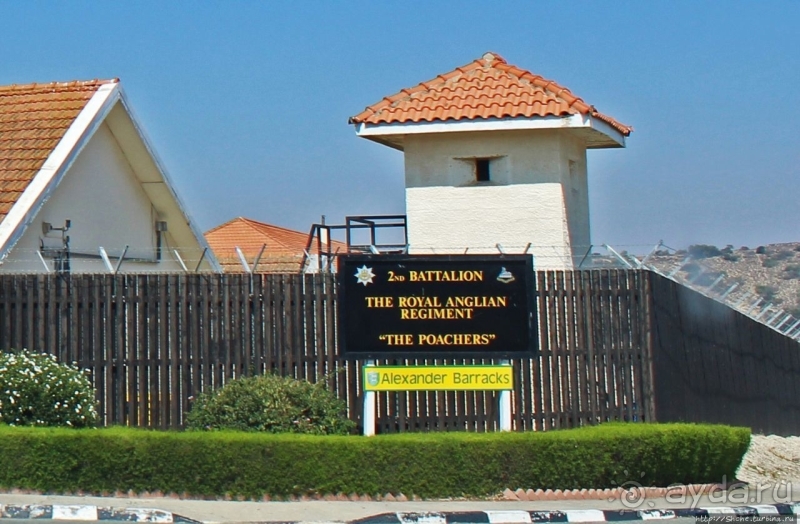 Шпионские страсти. Британская военная база в Декелии.