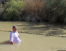 Воды Иордана — такие мутные, такие "чистые"