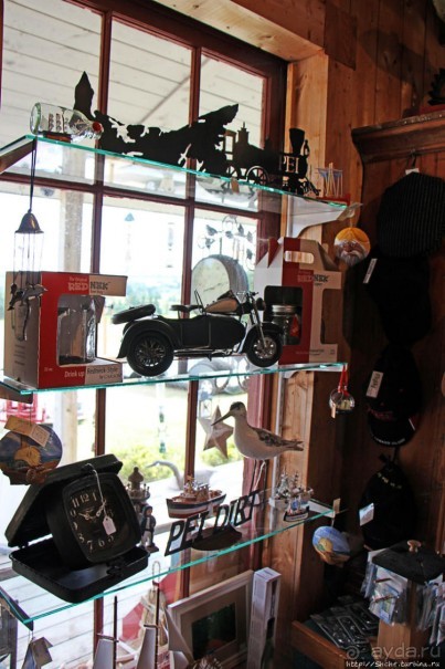 Тысяча (ненужных) мелочей — "искусства и ремесла в розницу" Тысяча (ненужных) мелочей — "искусства и ремесла в розницу"