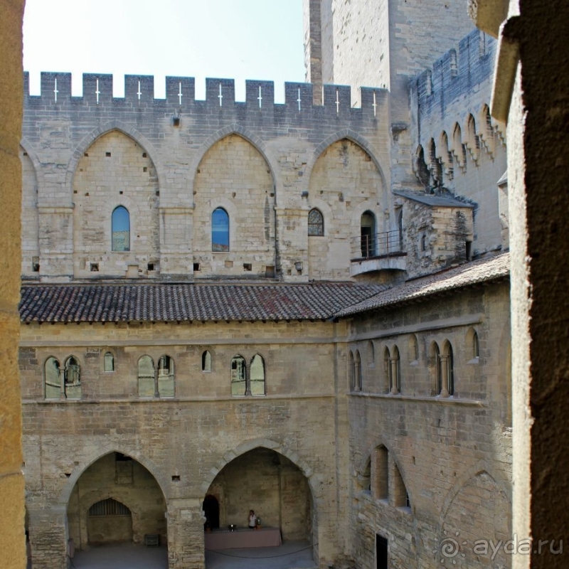 Дом для "плененных" пап