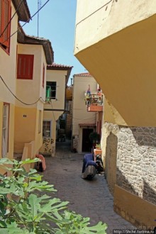 Альбом отзыва "Истинный колорит старой Кавалы"