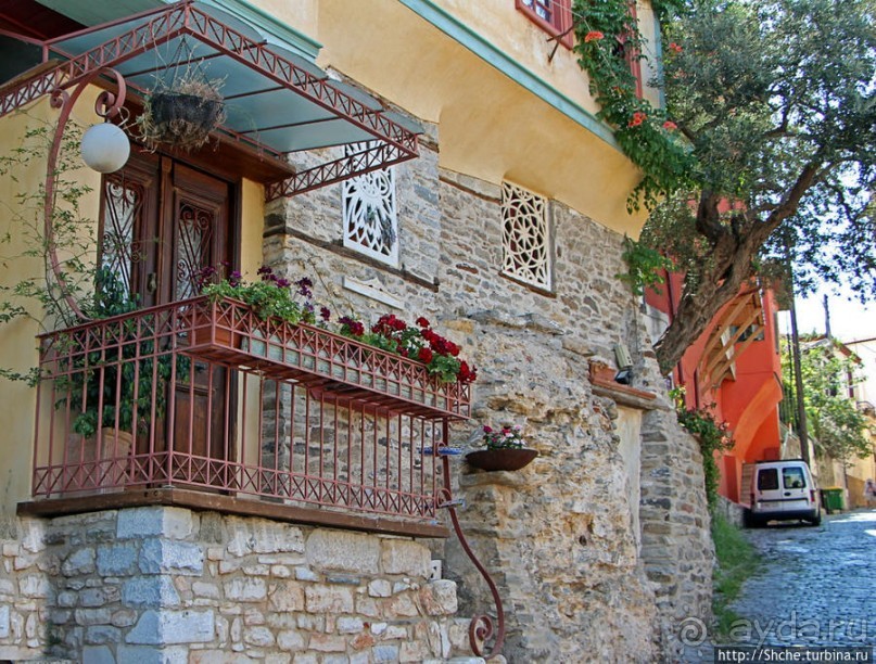 Истинный колорит старой Кавалы