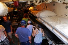 Осмотр подводной лодки USS Bowfin (SS-287) в Перл-Харбор