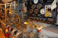 Осмотр подводной лодки USS Bowfin (SS-287) в Перл-Харбор