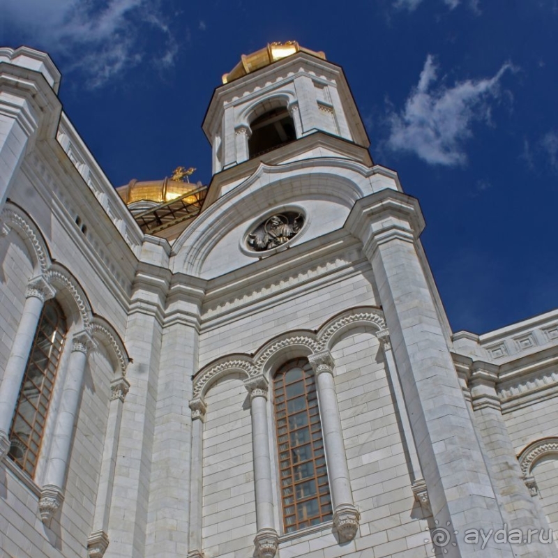 С Ершовым по Москве... Храм Христа Спасителя, хоть и закрыто