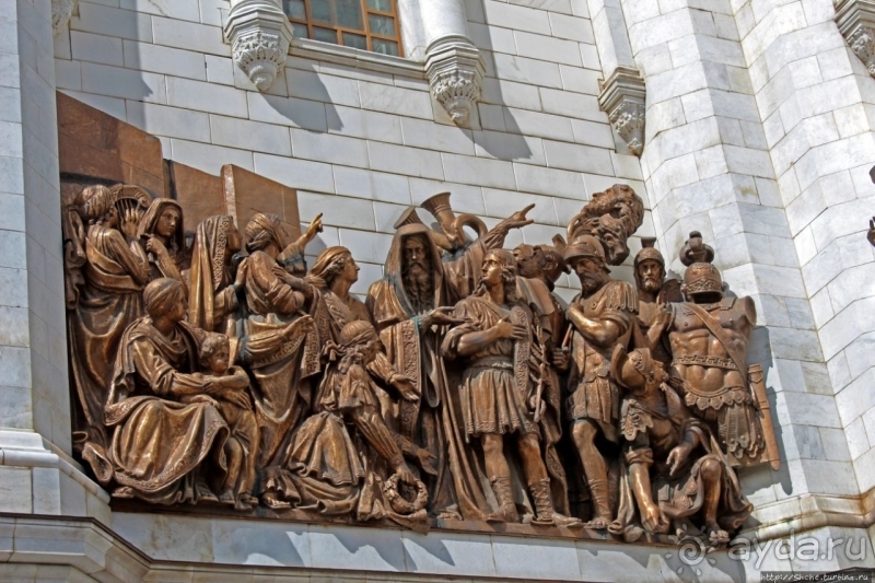 С Ершовым по Москве... Храм Христа Спасителя, хоть и закрыто