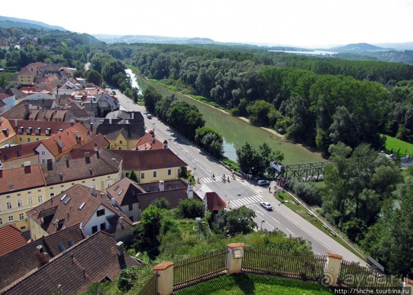 Прогуляемся по Мельку, здесь красиво не только аббатство