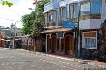 Людям тоже надо где-то жить:)) Пуэрто Айора, Галапагосы