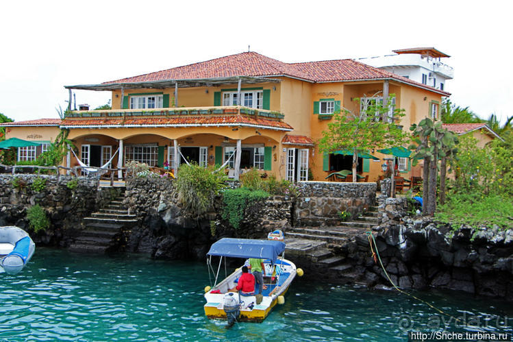 Людям тоже надо где-то жить:)) Пуэрто Айора, Галапагосы