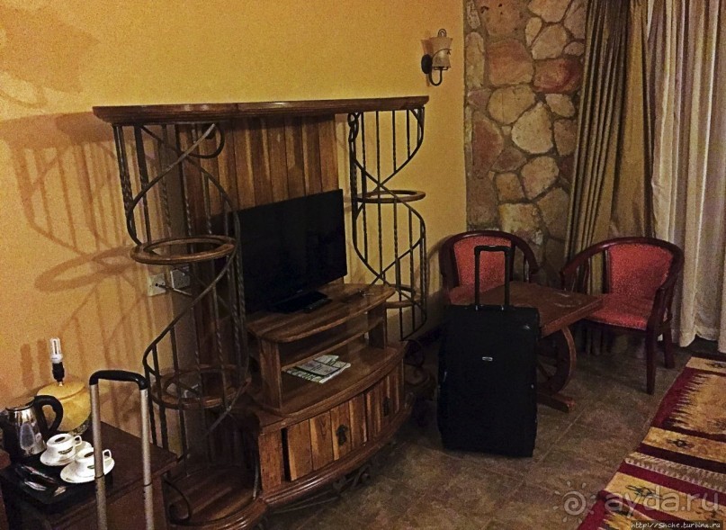 Уганда. Только хорошие отели. Форт Портал