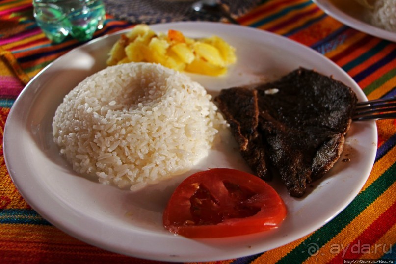 И поесть, и местным индейцам помочь