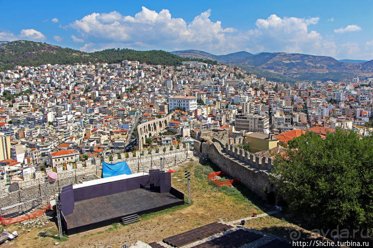 Крепость (акрополис) Кавалы и десяток ракурсов города с нее