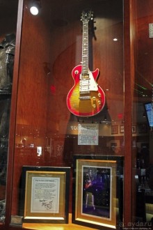 Культовое кафе на "Yankee Stadium" в Бронксе