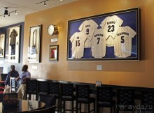 Культовое кафе на "Yankee Stadium" в Бронксе