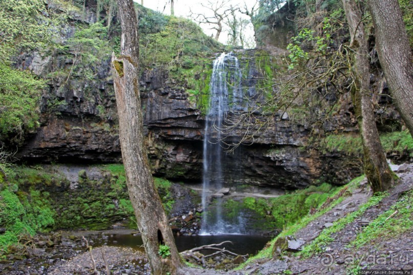 Henrhyd — водопад в дремучем уэльском лесу