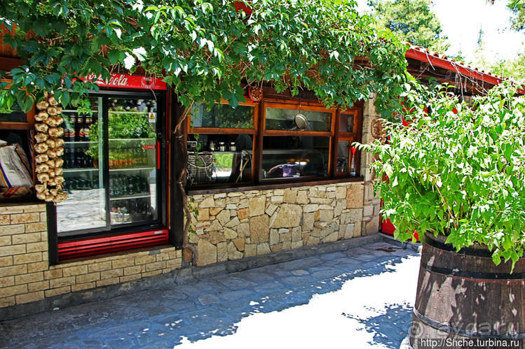 Самая пафосная таверна в Калифее