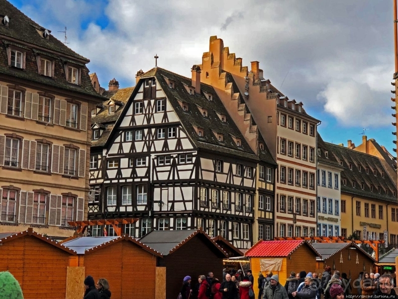 Рождественские метаморфозы у кафедрального собора Страсбурга