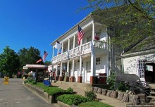 Месопотамия — небольшой городок, при том центр страны амишей