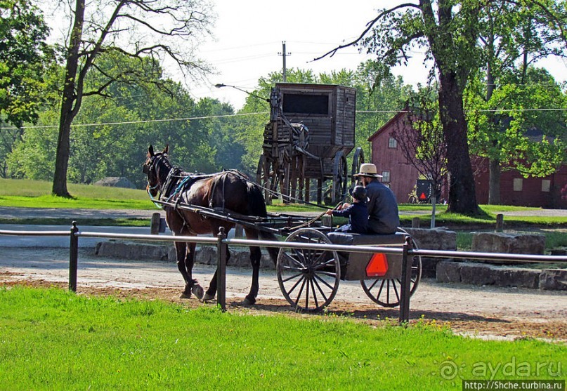Месопотамия — небольшой городок, при том центр страны амишей