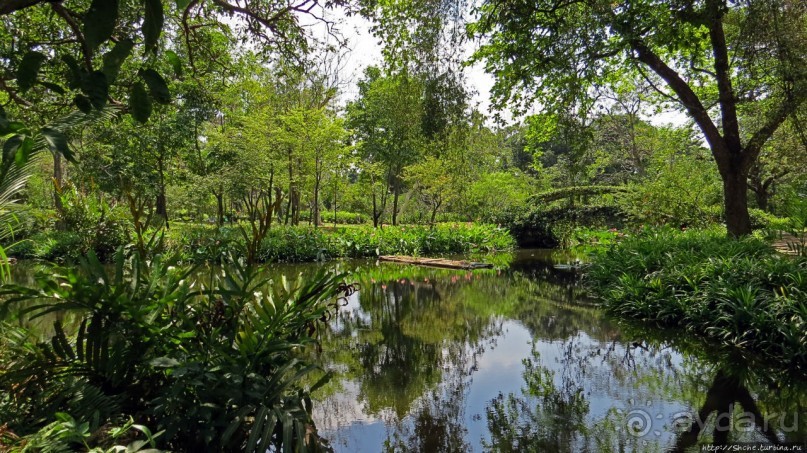 Сад роз и Ботанический сад в Сампране (близ Бангкока)