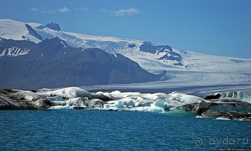 По лагуне причудливо-тающих льдов на плавающем авто-корабле