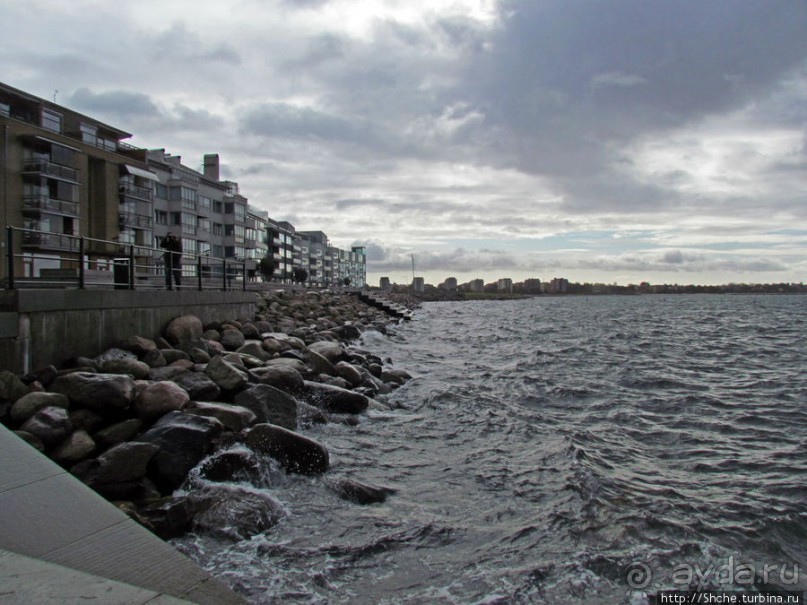 Sundspromenaden - променад-набережная Мальме в октябре