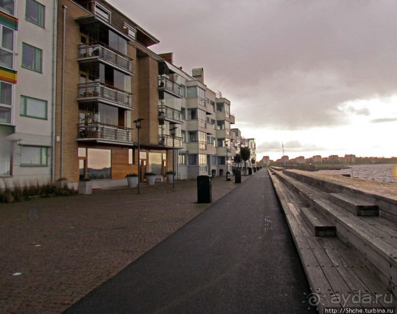 Sundspromenaden - променад-набережная Мальме в октябре
