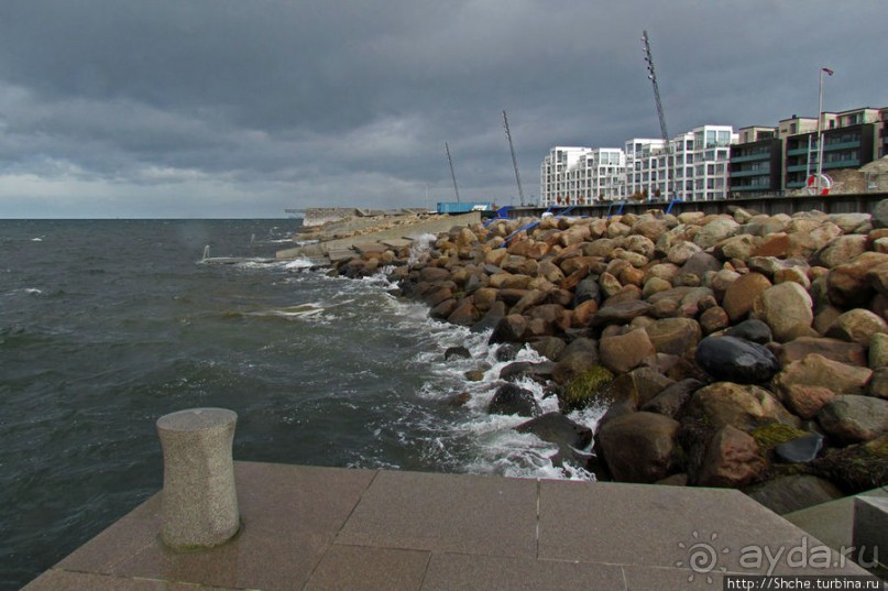 Sundspromenaden - променад-набережная Мальме в октябре