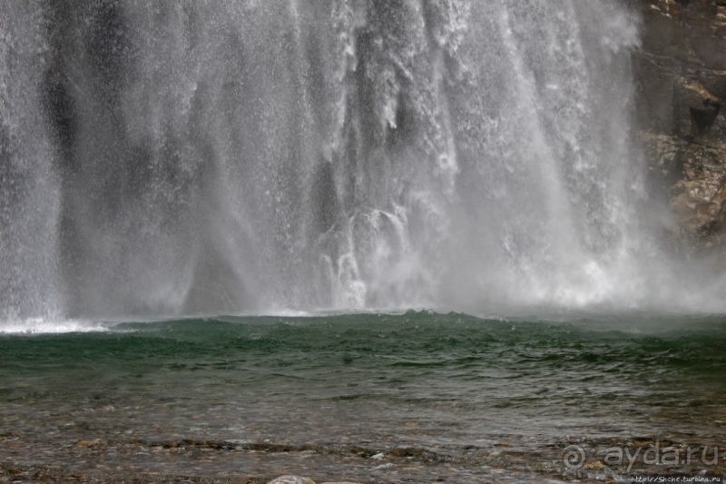 "Эхо Кореи" — 75-метровый водопад Ullim Fall