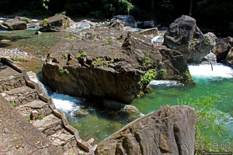 "Эхо Кореи" — 75-метровый водопад Ullim Fall