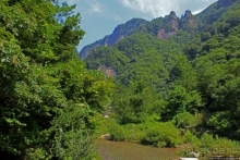 "Эхо Кореи" — 75-метровый водопад Ullim Fall