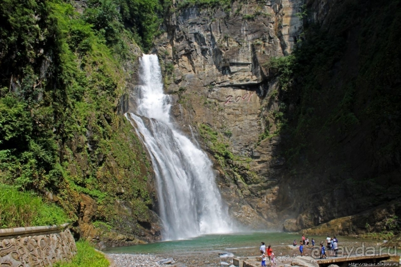 "Эхо Кореи" — 75-метровый водопад Ullim Fall