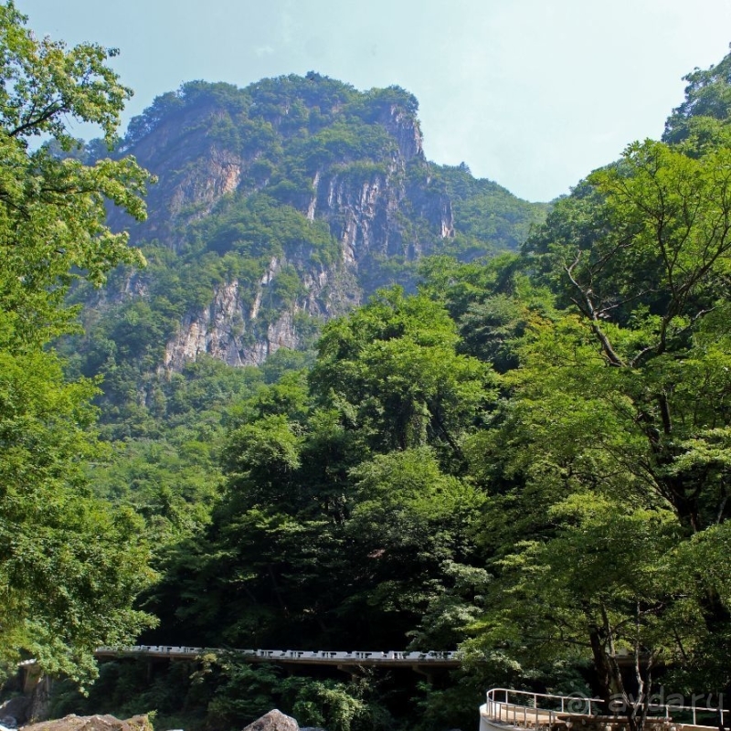 "Эхо Кореи" — 75-метровый водопад Ullim Fall